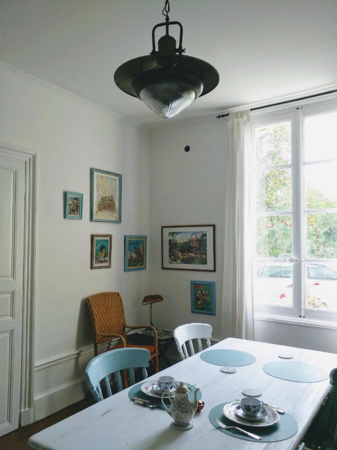 Quai Des Fleurs Bed and Breakfast Saint-Savinien Esterno foto